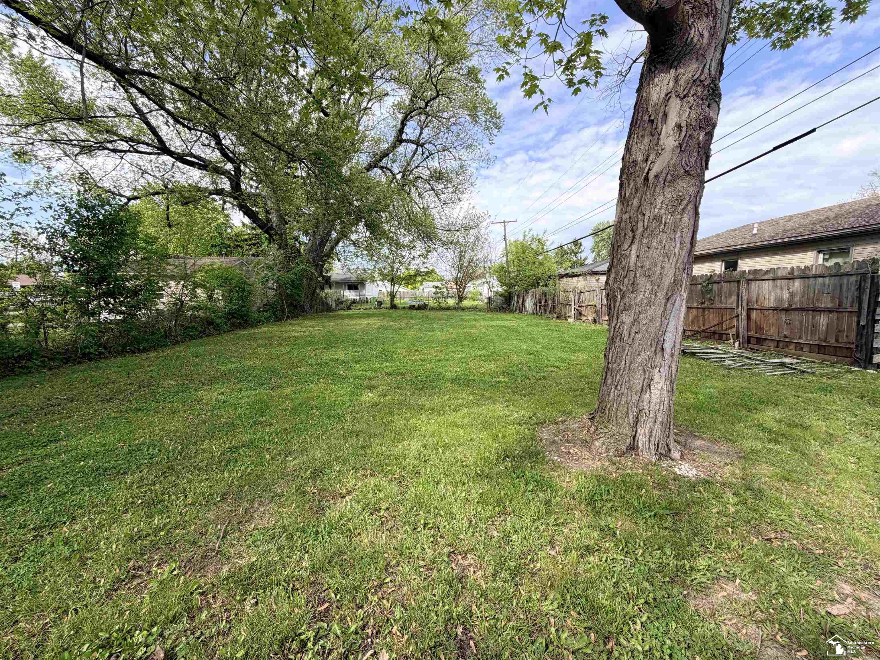 2042 Cloverdale Drive