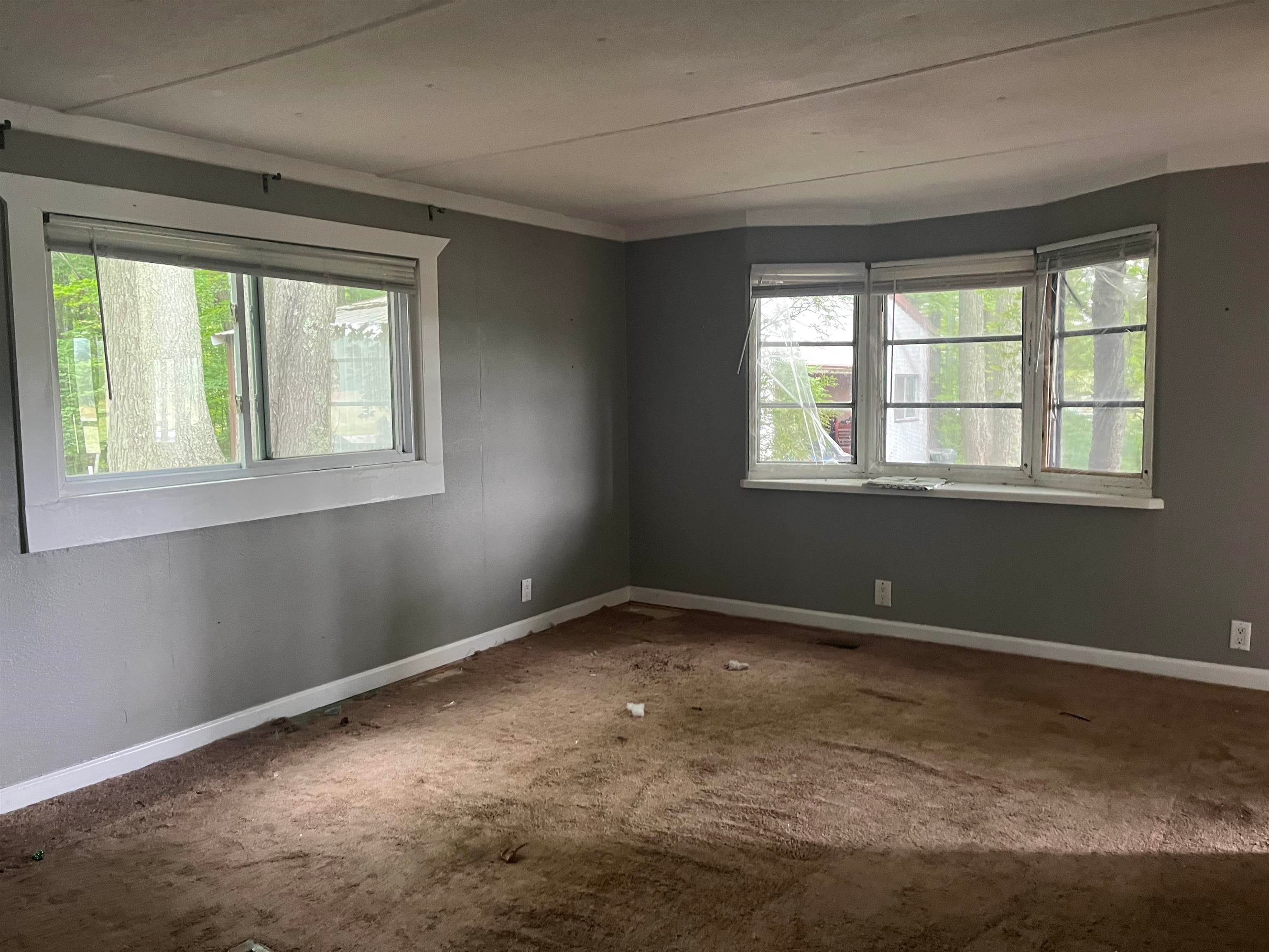 380 Thomas Road SW
