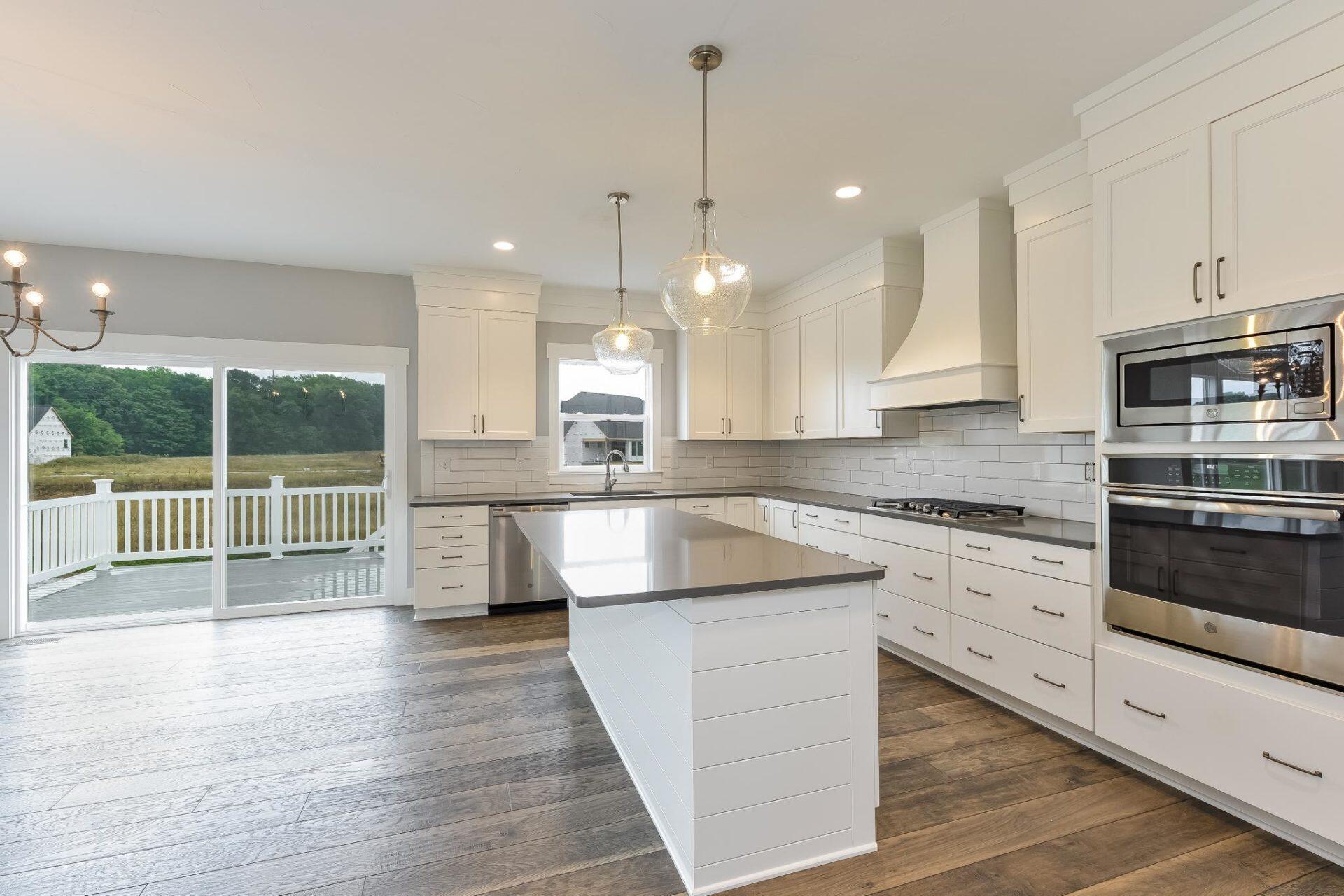 3336 Hideaway Drive SE