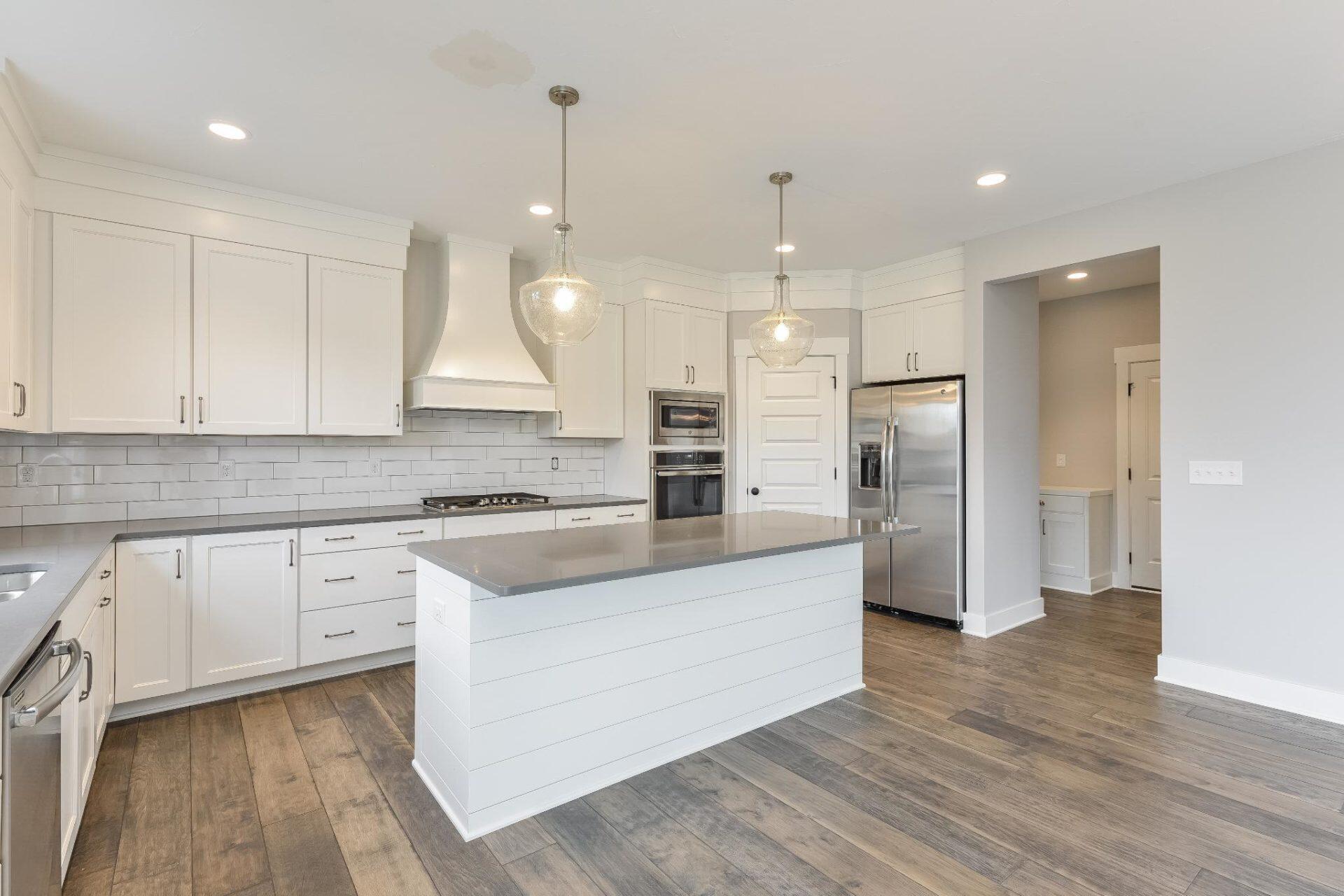 3336 Hideaway Drive SE