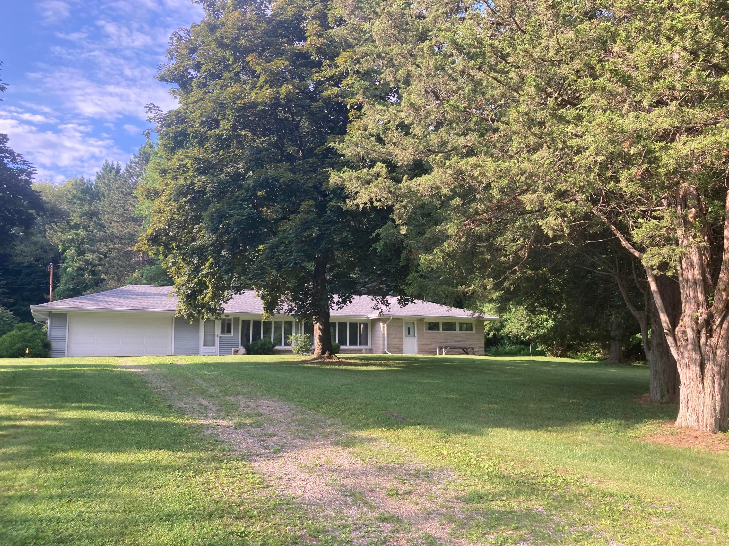 5491 Hoag Road