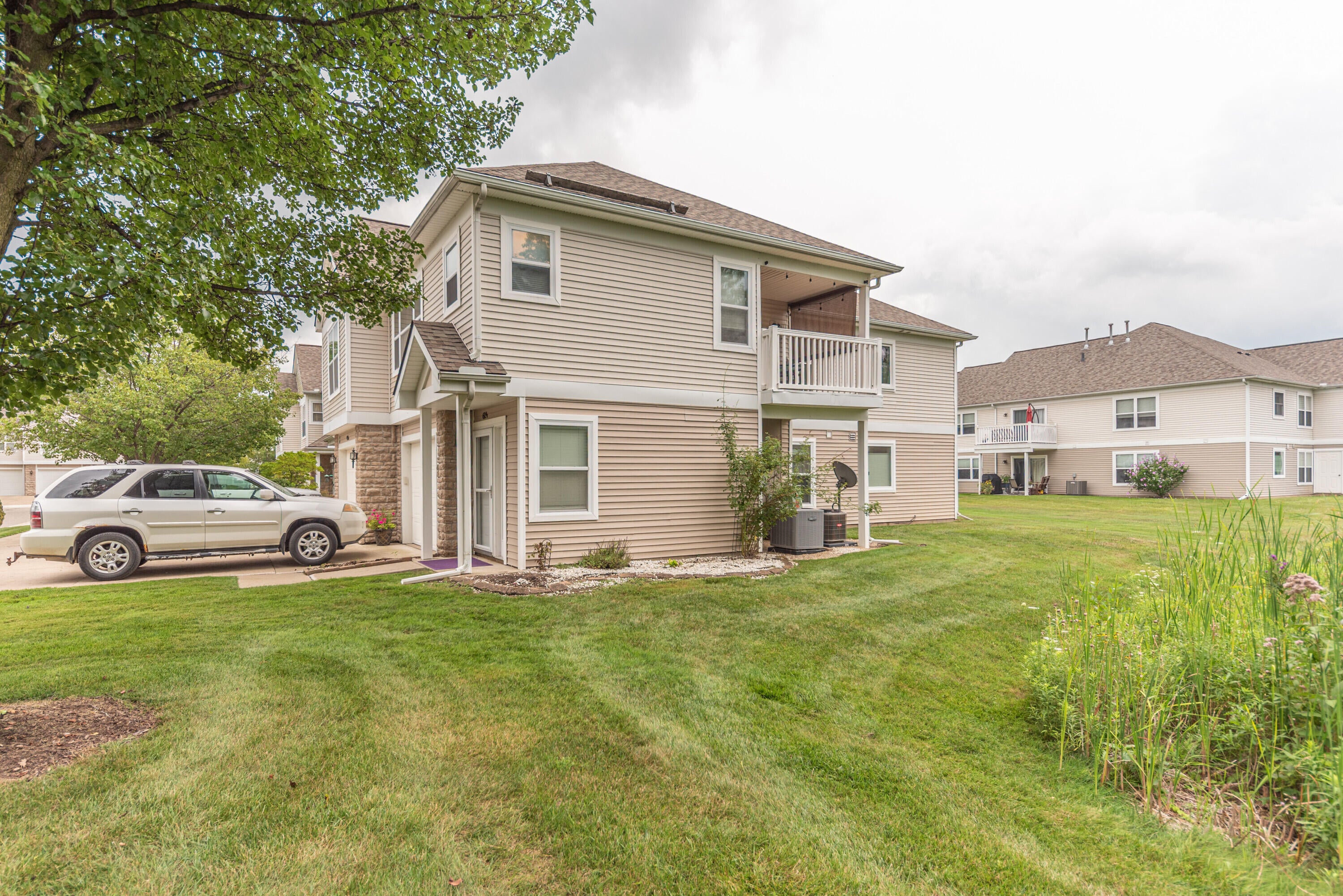 628 Riverstone Lane