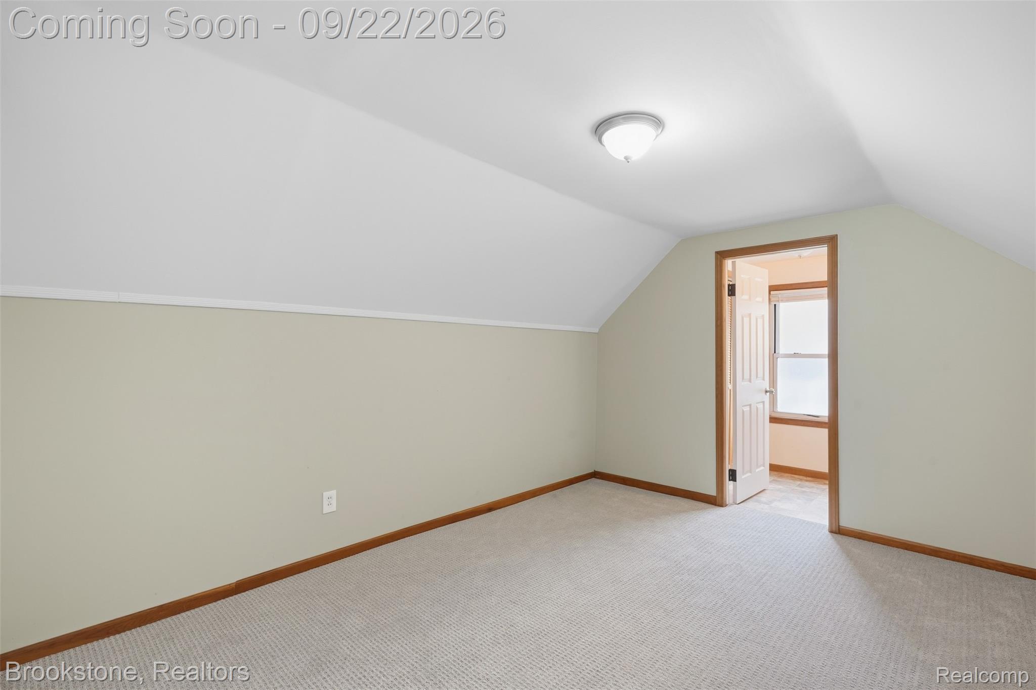 14085 Lincoln Street