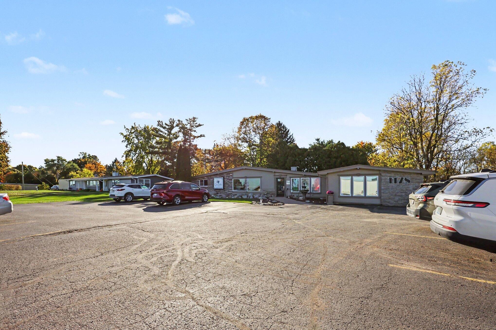 1178 S Lapeer Road