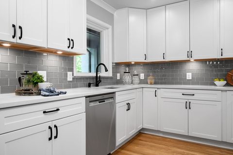 Tiny photo for 2316 Brockman Boulevard, Ann Arbor, MI 48104 (MLS # 81026009871)