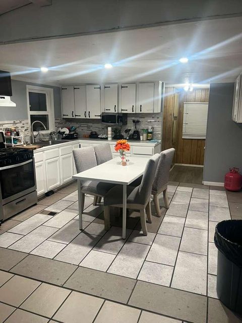 2 Fay Street Village Of Clarkston City MI 48346