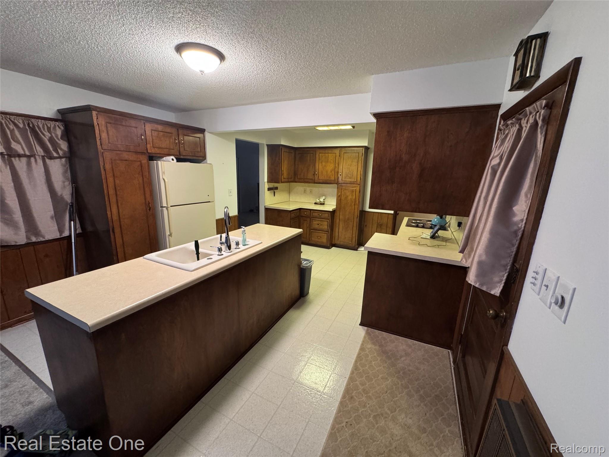1092 Woodworth Drive