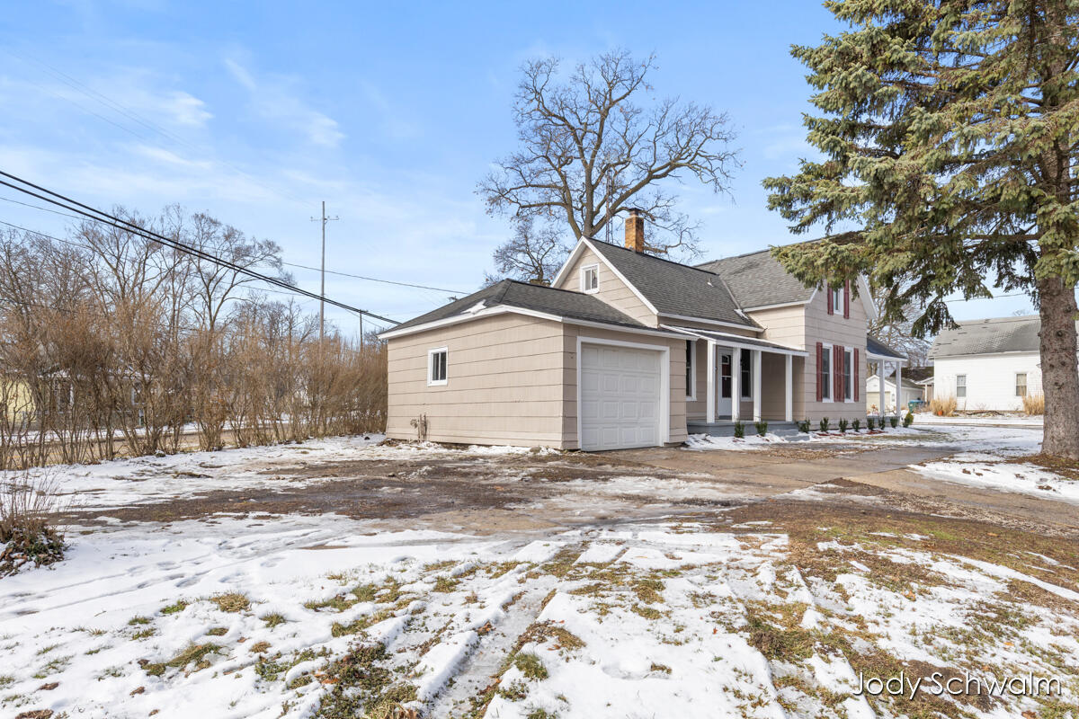 1407 Montgomery Avenue