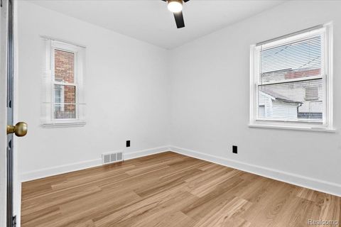 Tiny photo for 18061 Kentucky Street, Detroit City, MI 48221 (MLS # 20261021767)