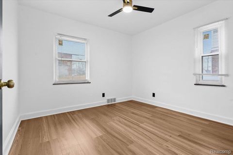 Tiny photo for 18061 Kentucky Street, Detroit City, MI 48221 (MLS # 20261021767)