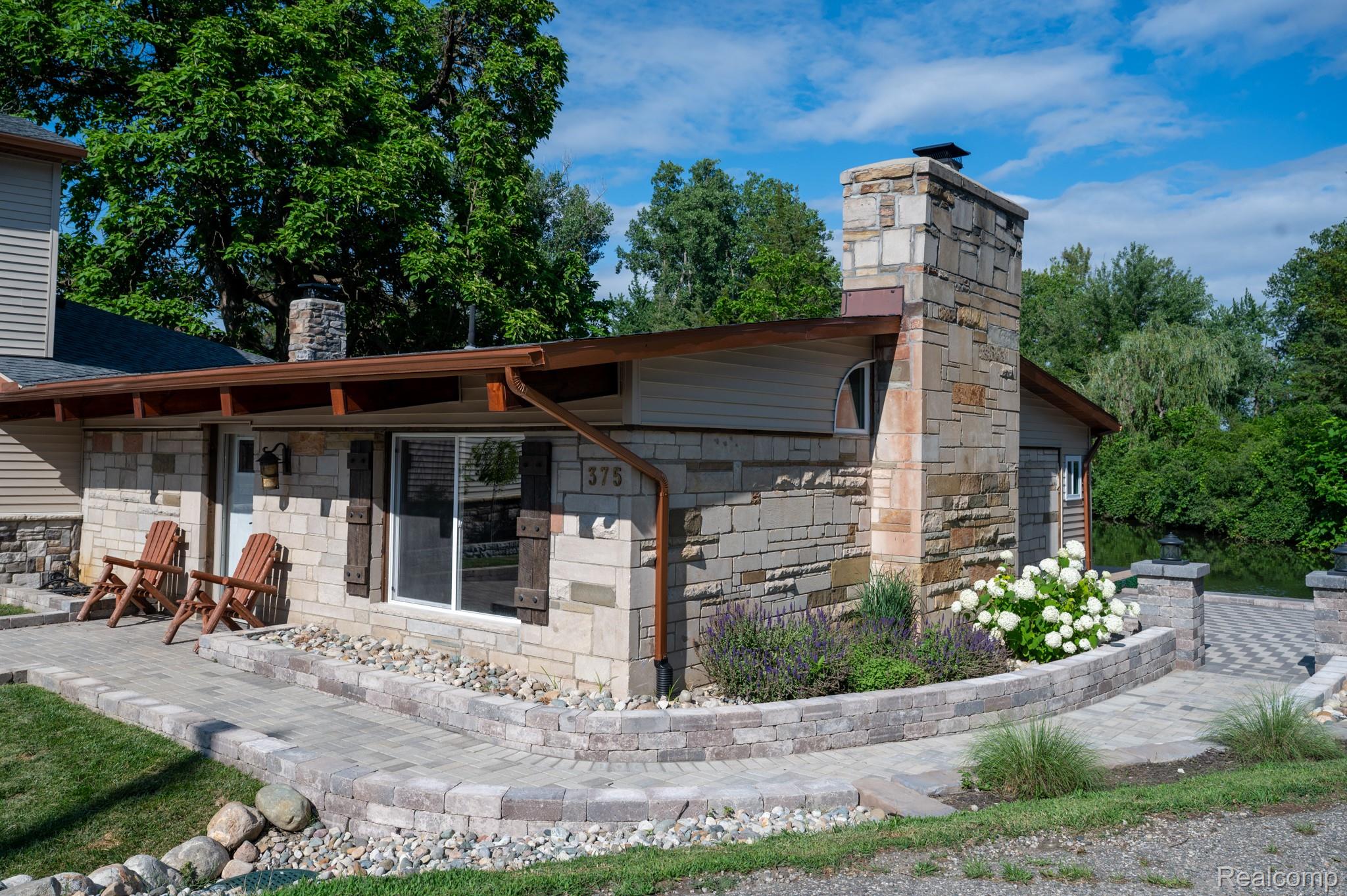 375 Lamothe Drive