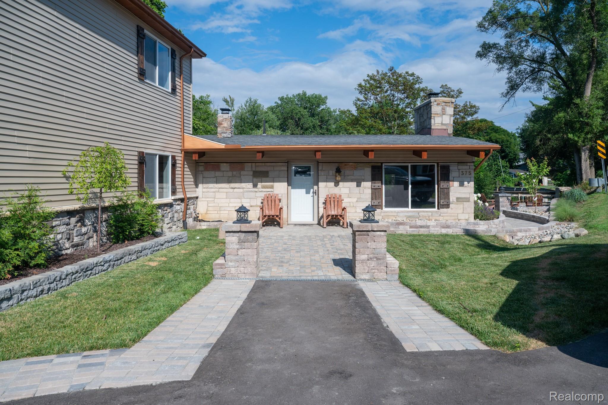 375 Lamothe Drive