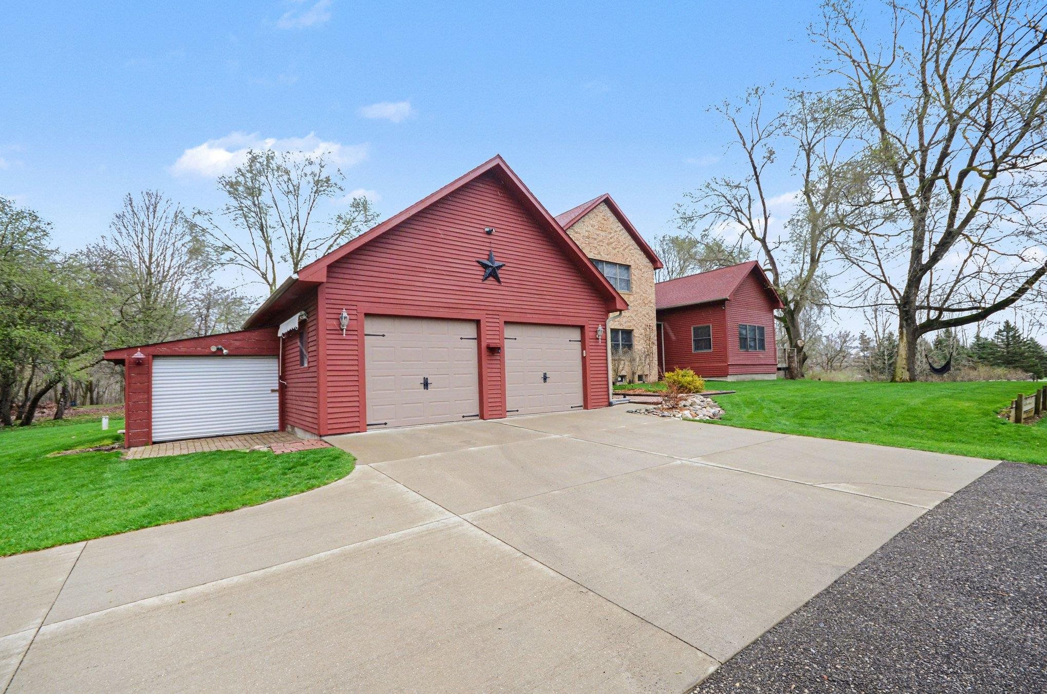 3463 N Lake Pleasant Road