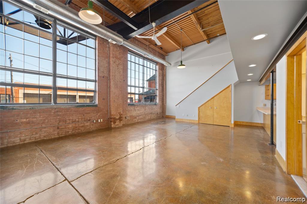 Detroit City, Michigan 48207, United States, 1 Bedroom Bedrooms, ,1 BathroomBathrooms,Residential,Active,192391