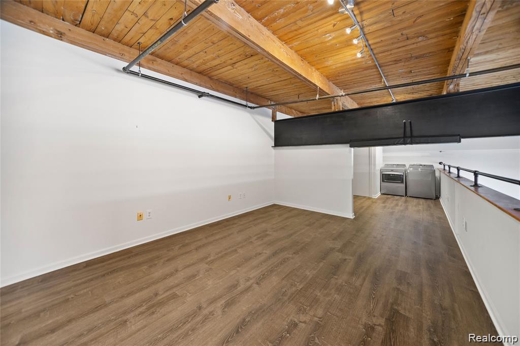 Detroit City, Michigan 48207, United States, 1 Bedroom Bedrooms, ,1 BathroomBathrooms,Residential,Active,192391