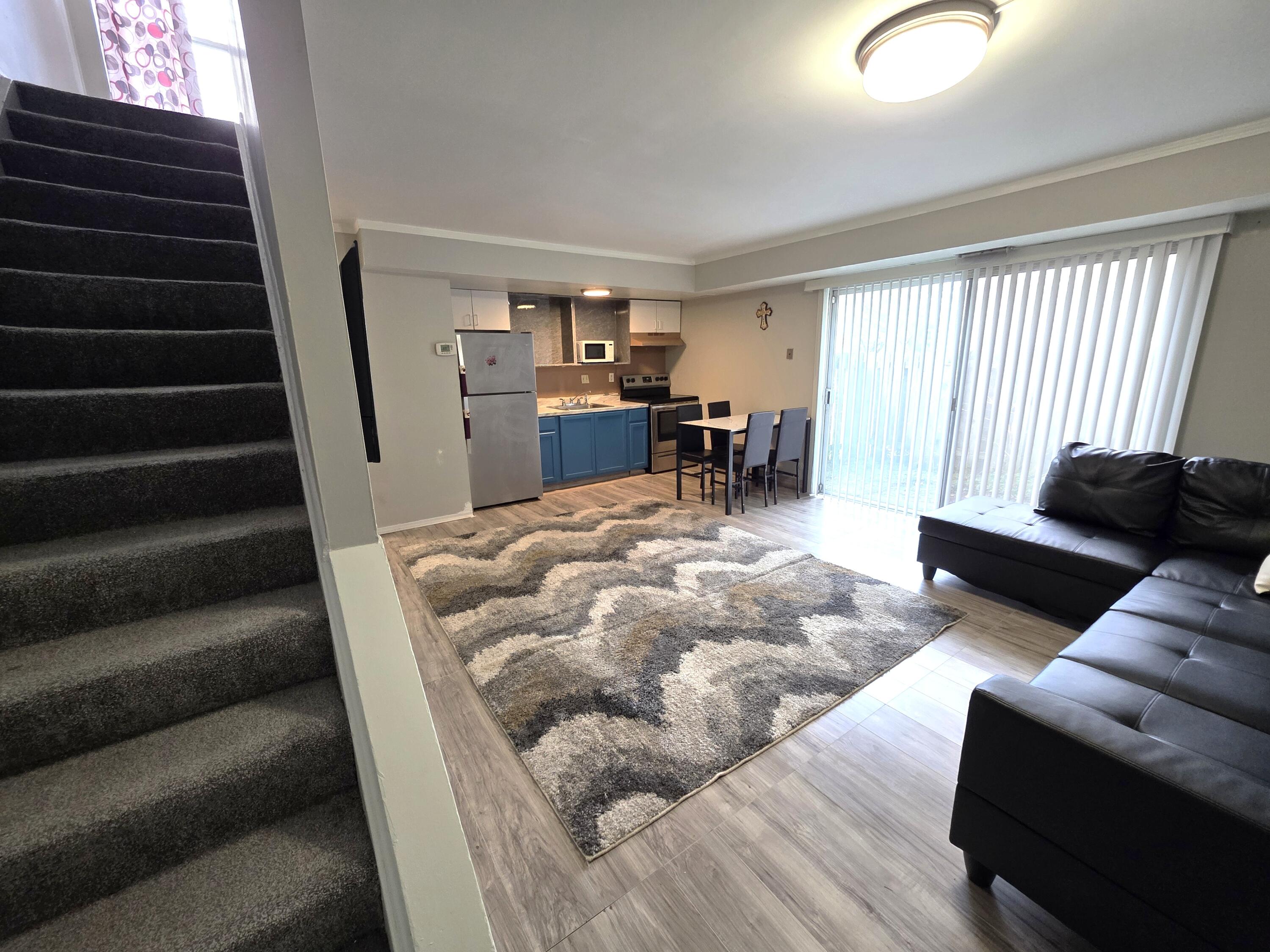 3439 Kenbrooke Court