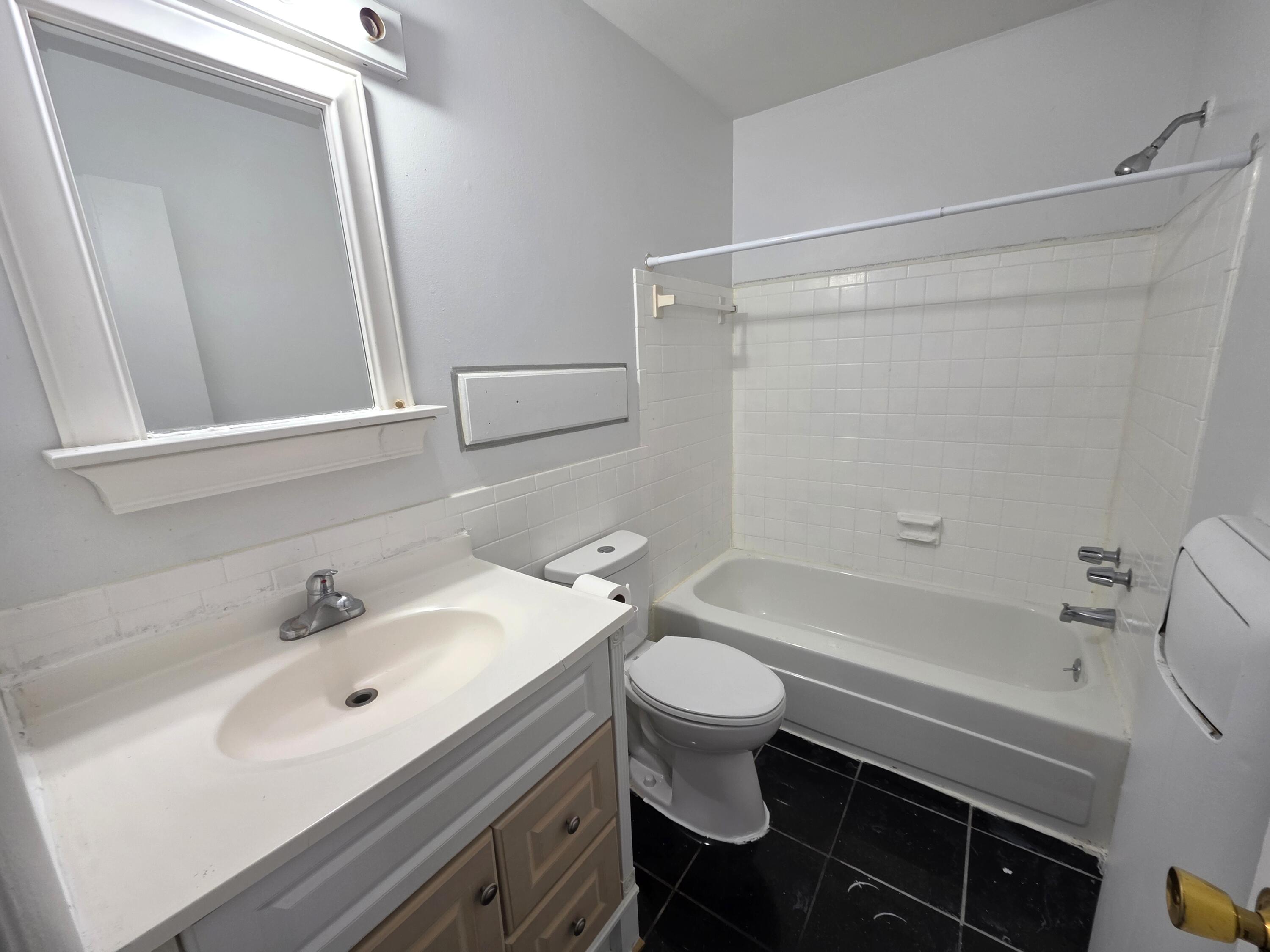 3439 Kenbrooke Court