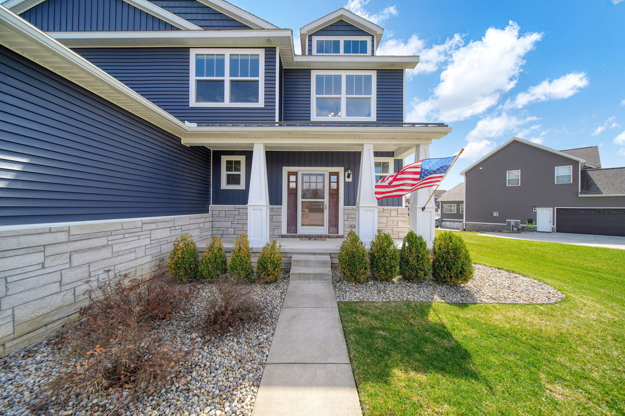 2399 Walnut View Drive