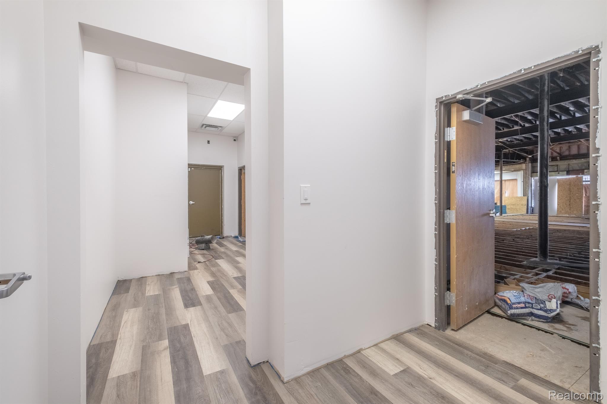 Flint, Michigan 48505, United States, ,Commercial,Active,82804