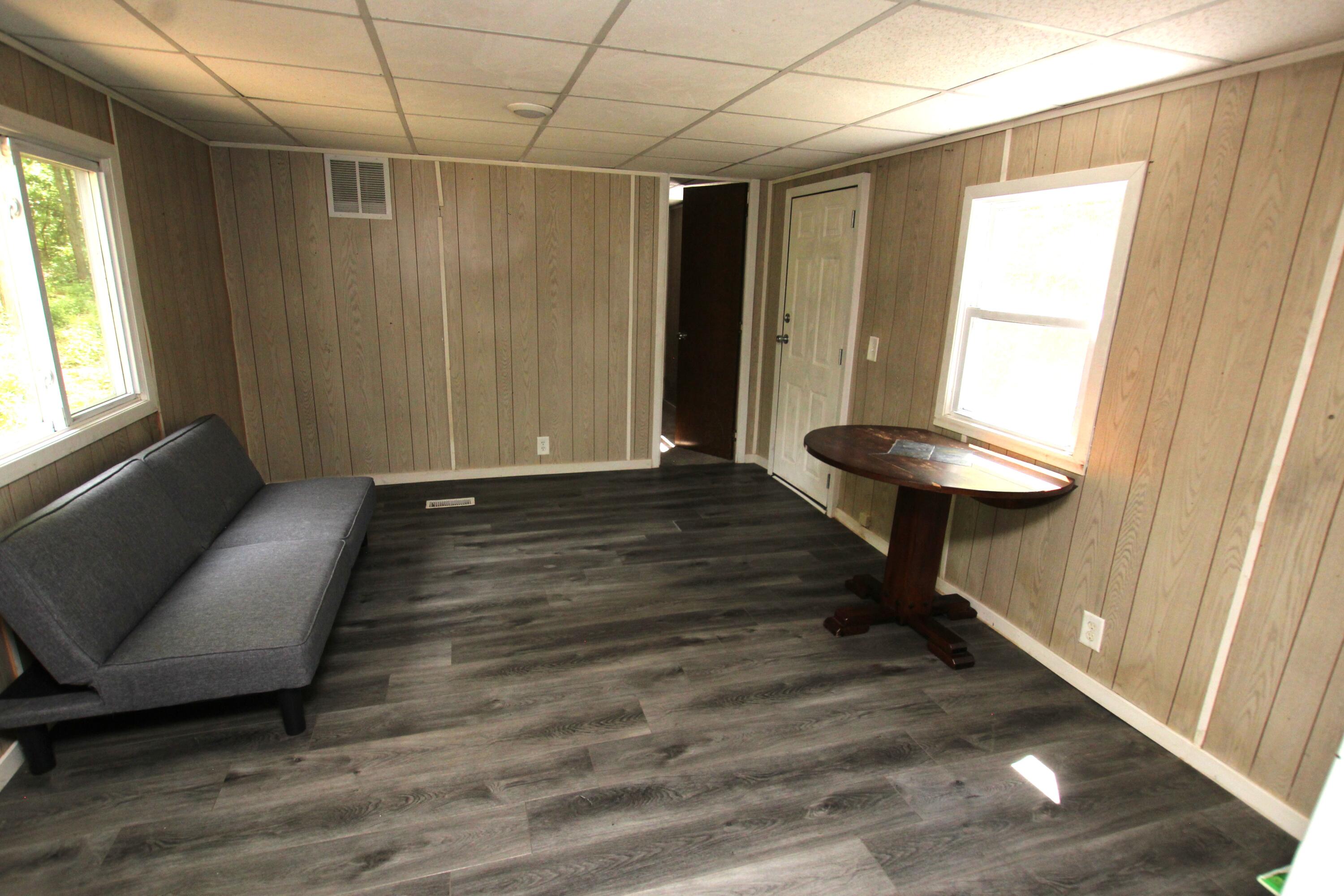 2787 E Baseline Road