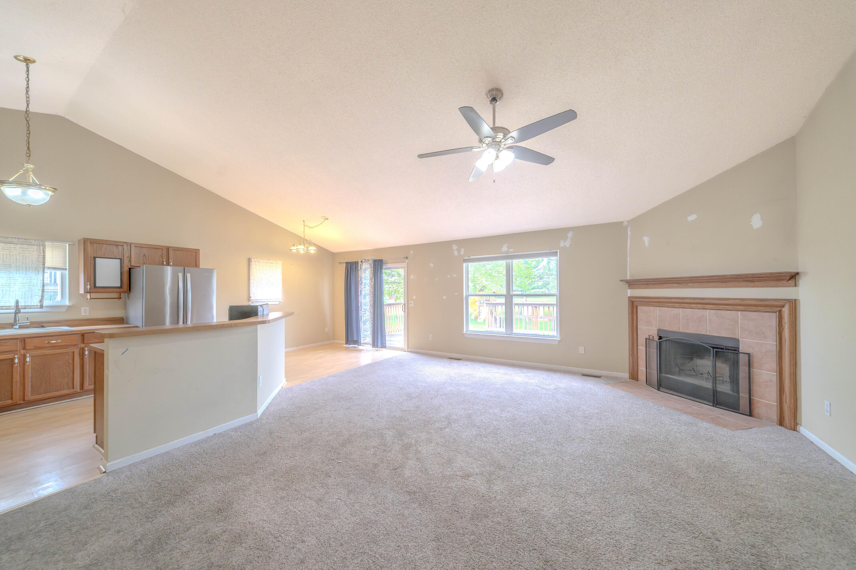11000 Saddlebrook Drive