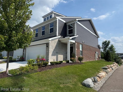 Tiny photo for 297 Strawberry Drive, Rochester Hills City, MI 48307 (MLS # 20261065352)