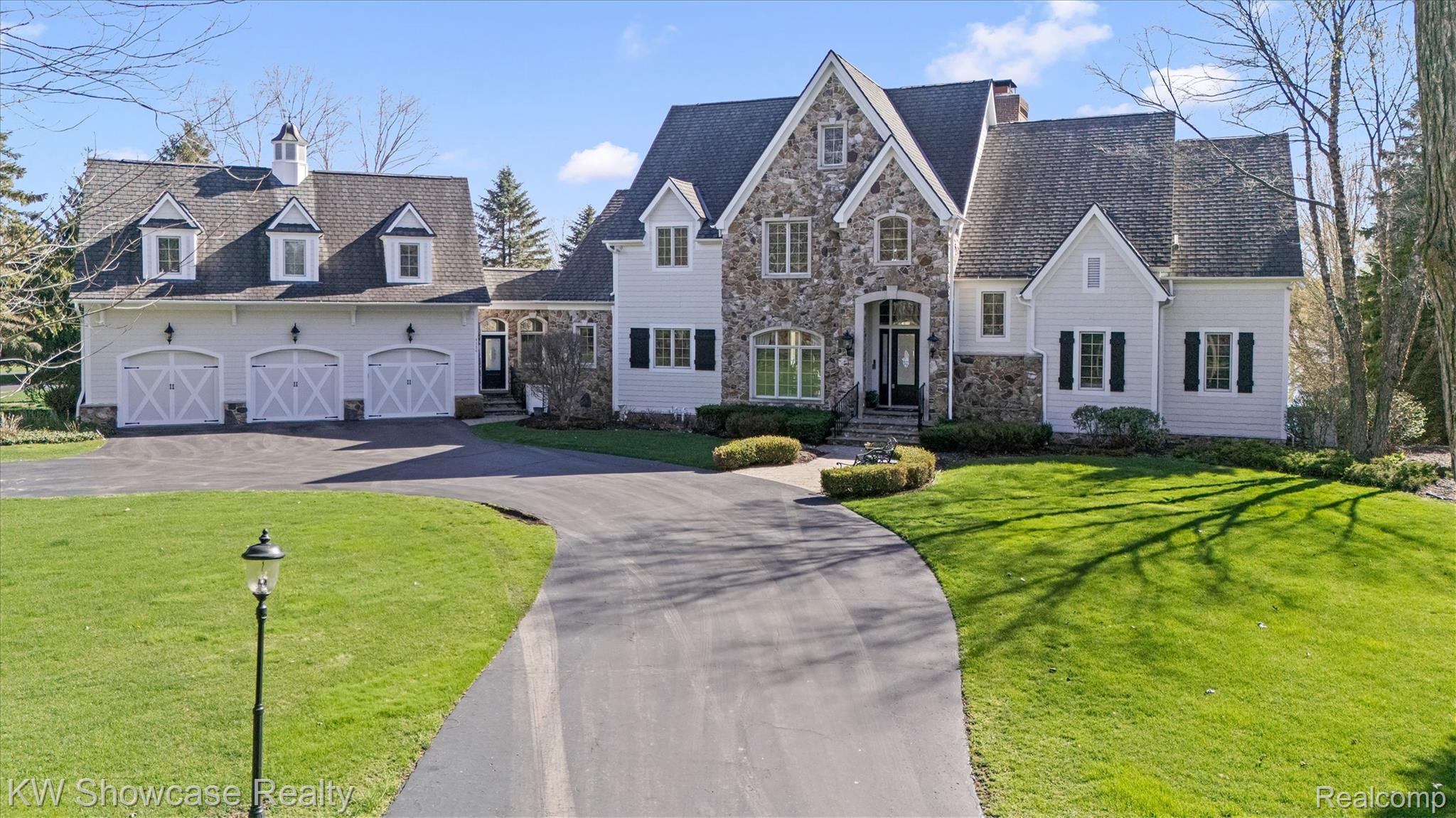 4334 Terra Ridge Drive