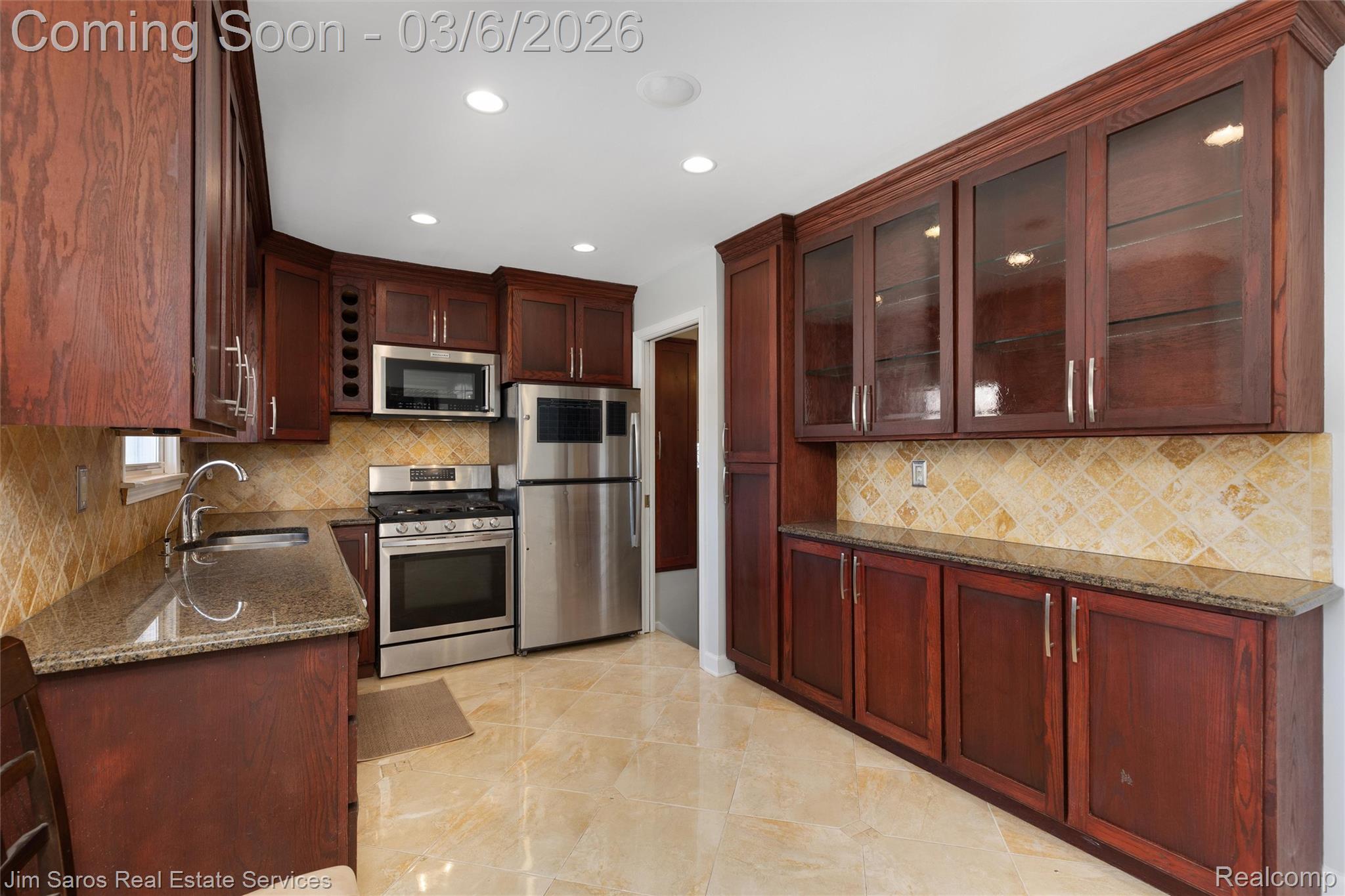 25083 Arlington Street