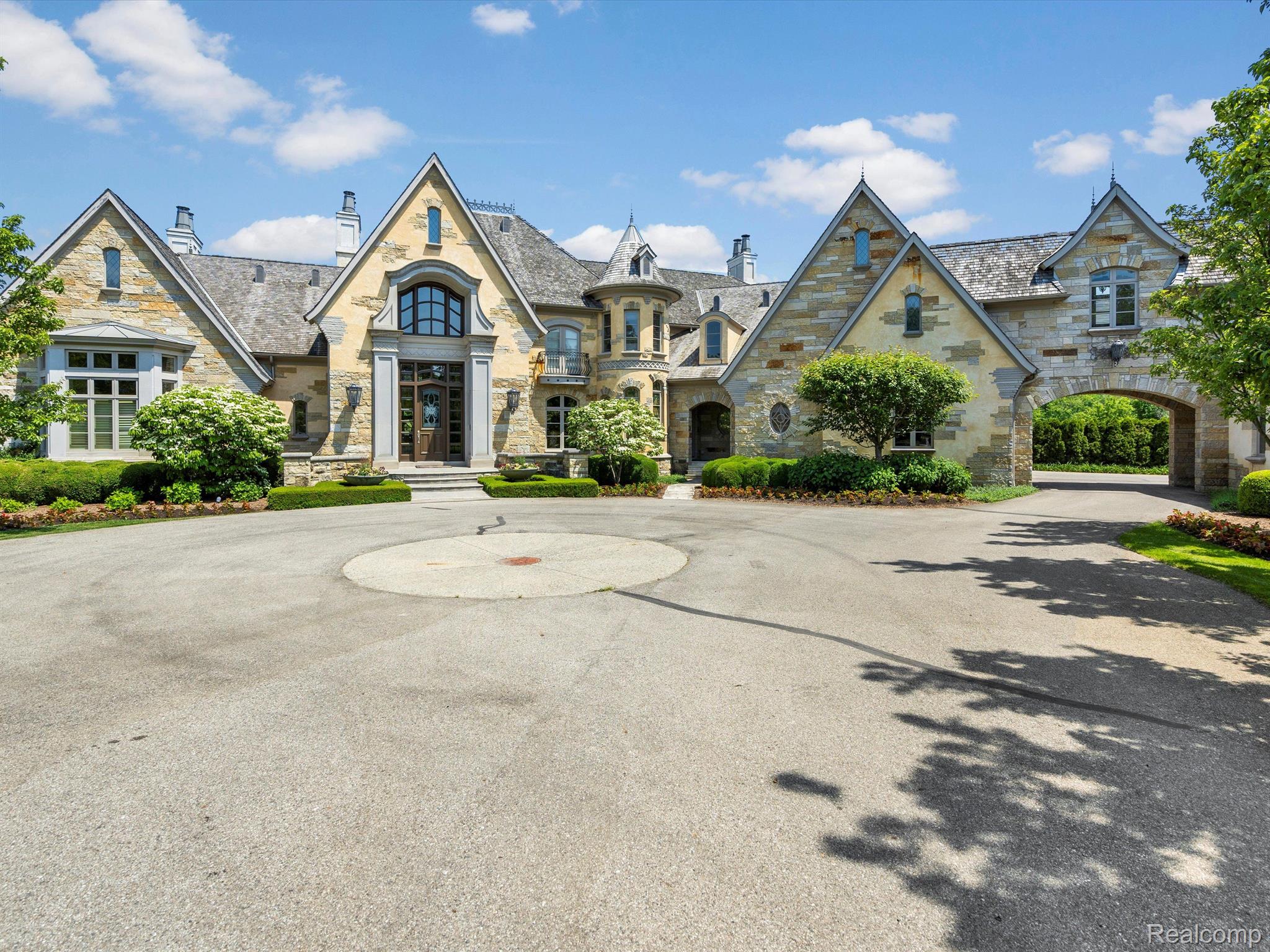 5537 ORCHARD RIDGE Drive