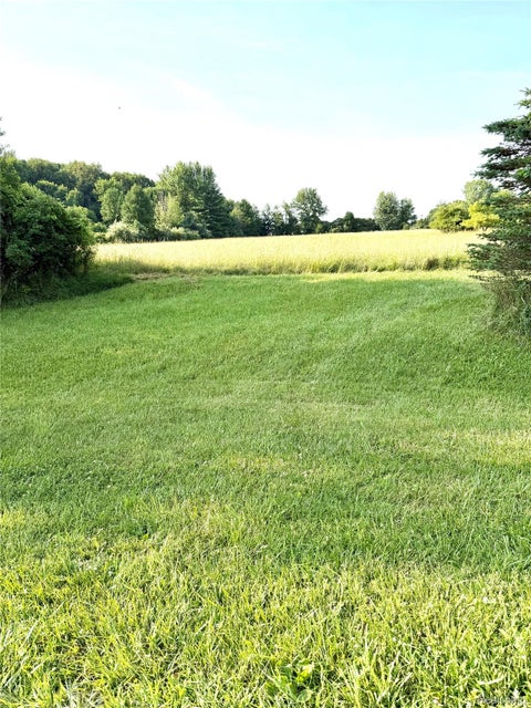 Photo for 0070102220 Meadow Lane