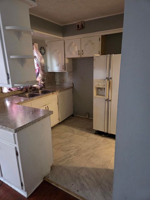 Tiny photo for 3101 BRYNMAWR Place, Flint City, MI 48504 (MLS # 5050203318)