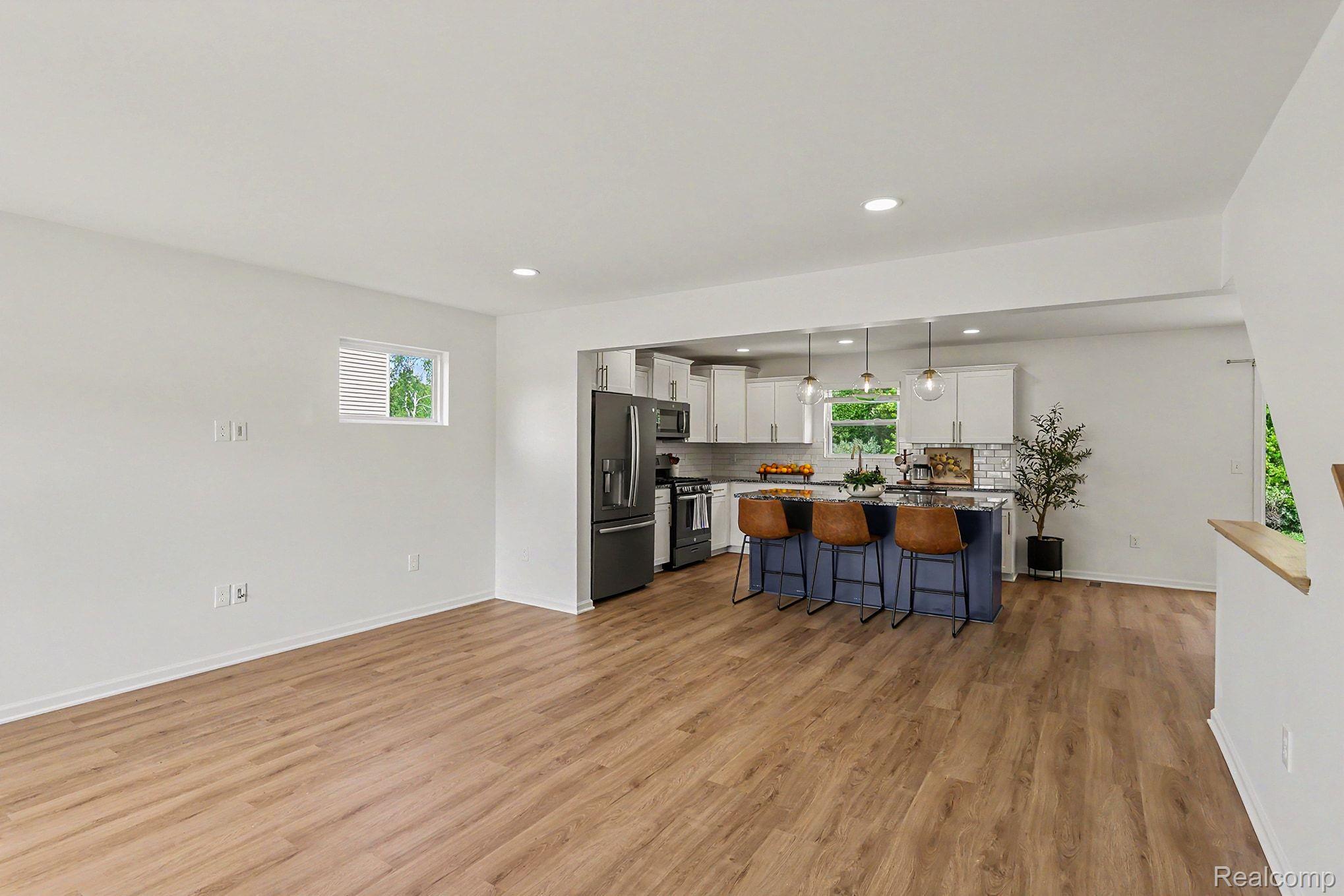 1288 Weatherstone Lane