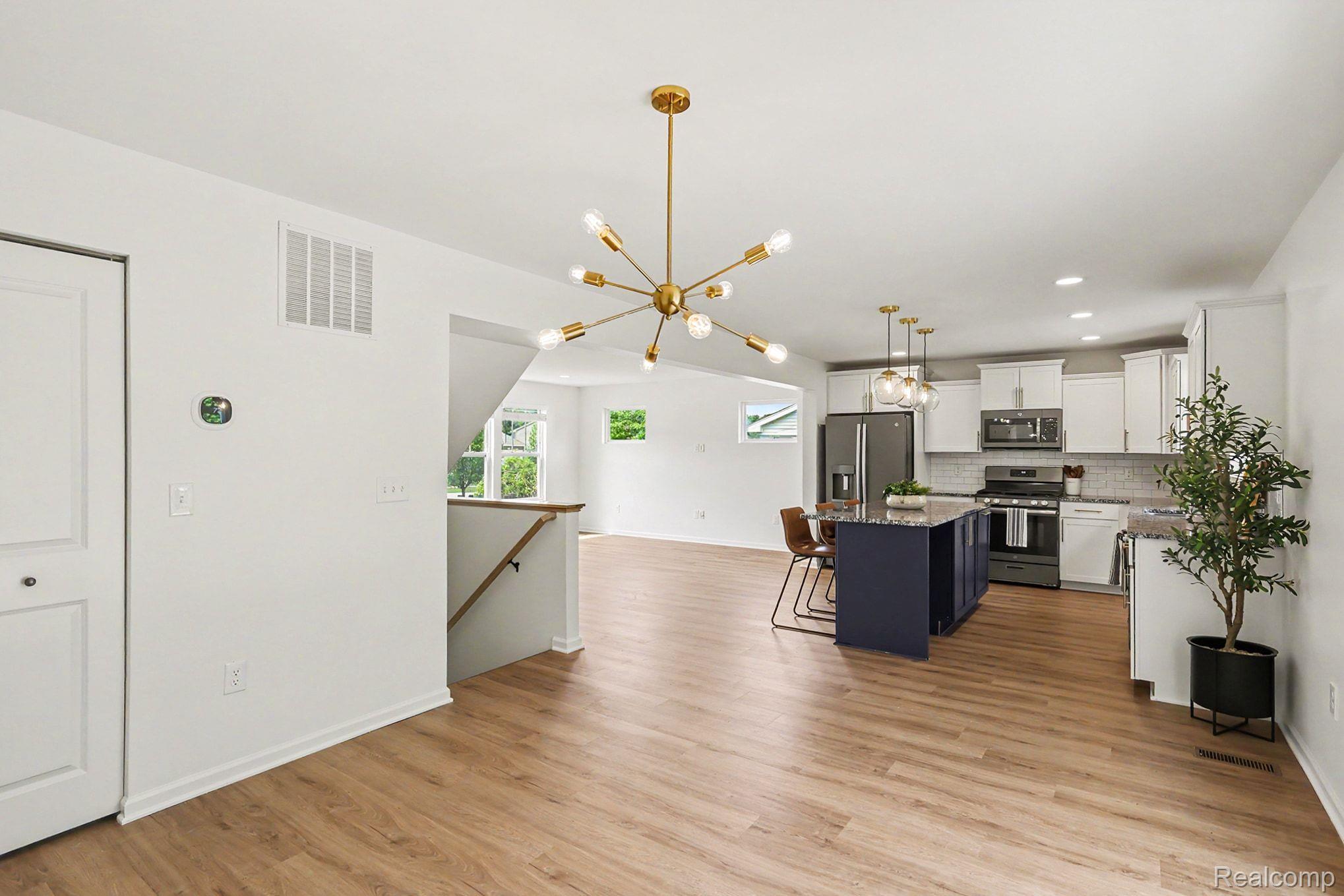 1288 Weatherstone Lane