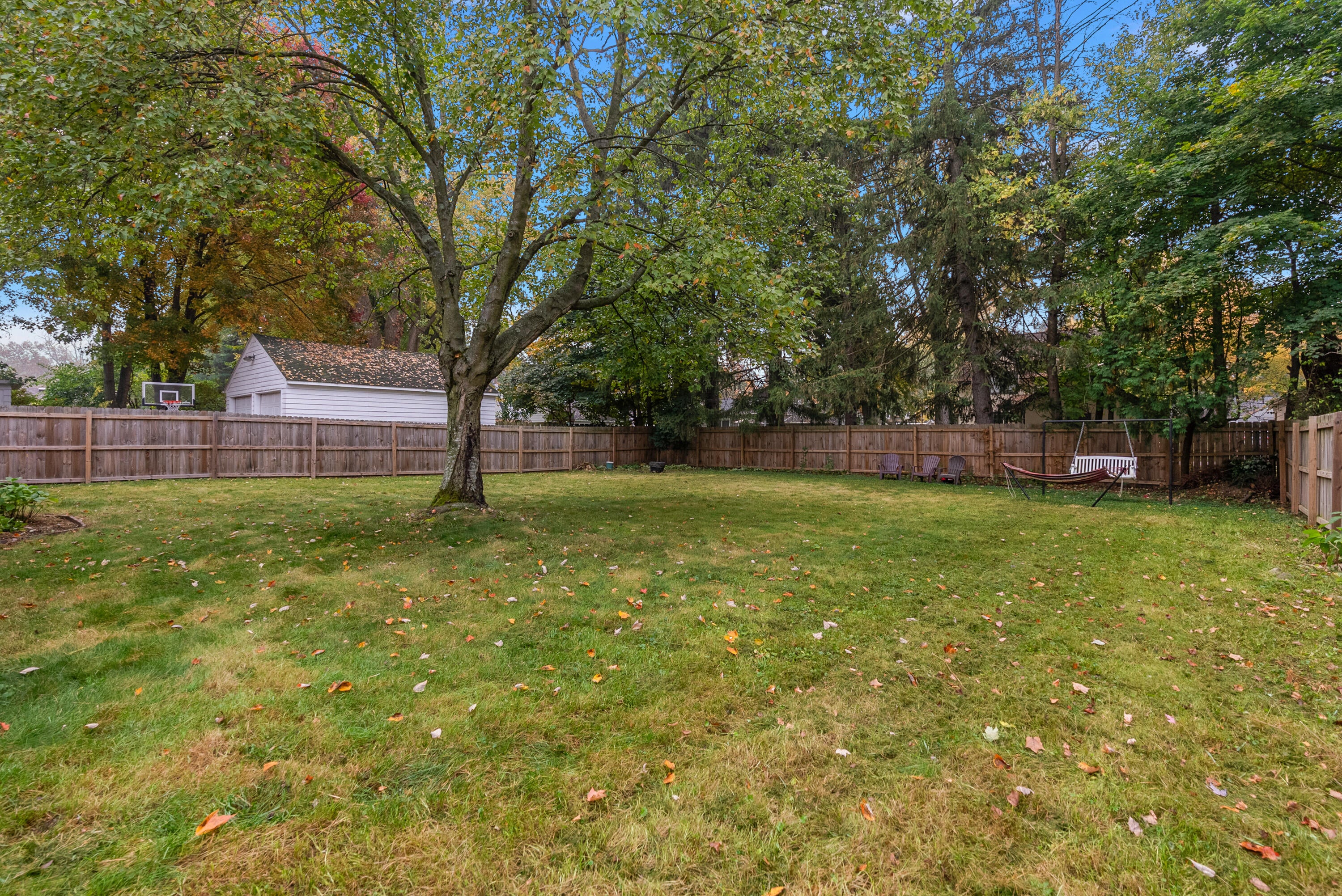 1510 Lancashire Drive SE