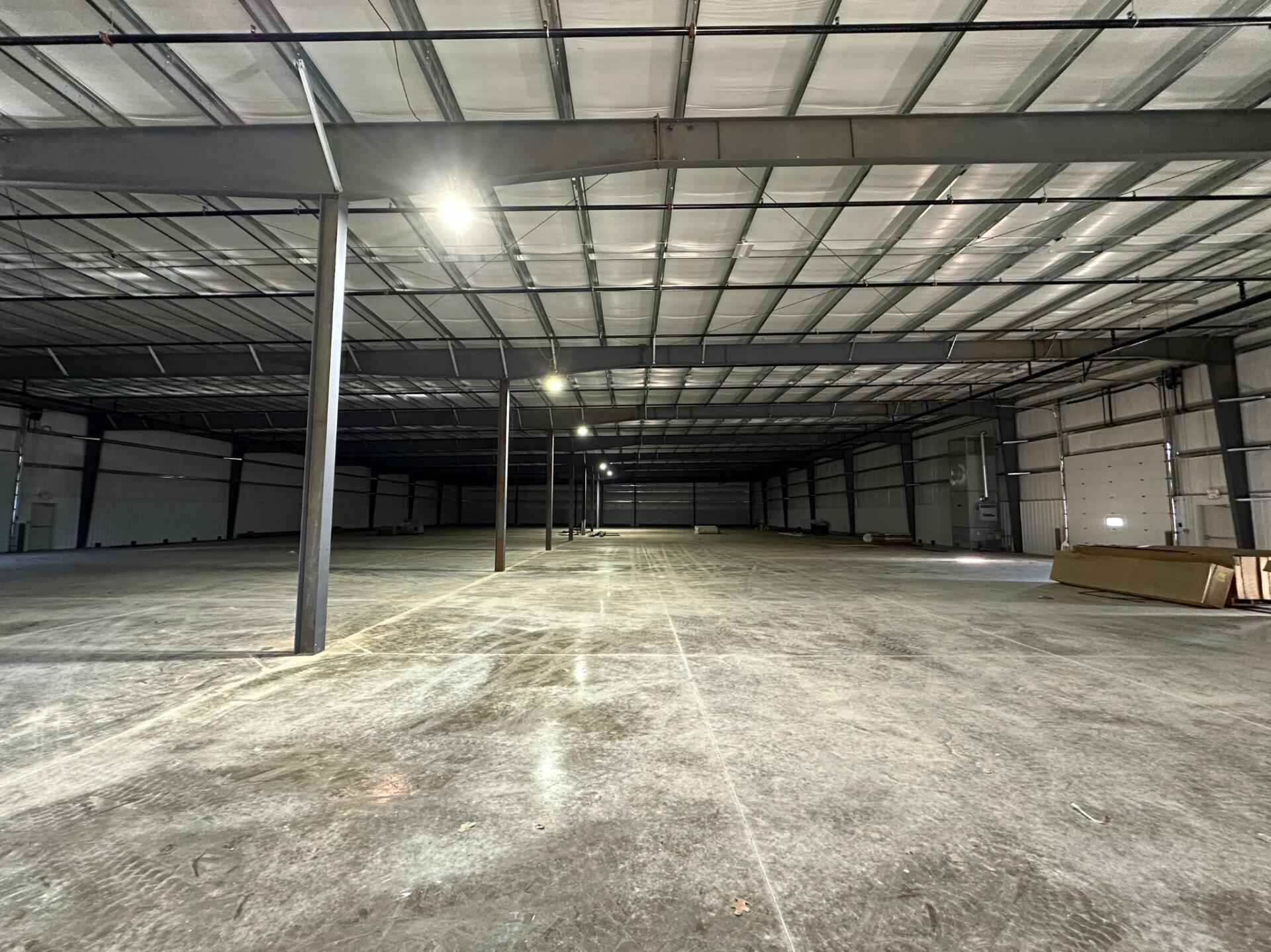 1100 N Main Street Combo - 1150 & 1170