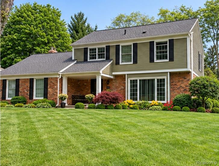 781 N Shady Hollow Circle