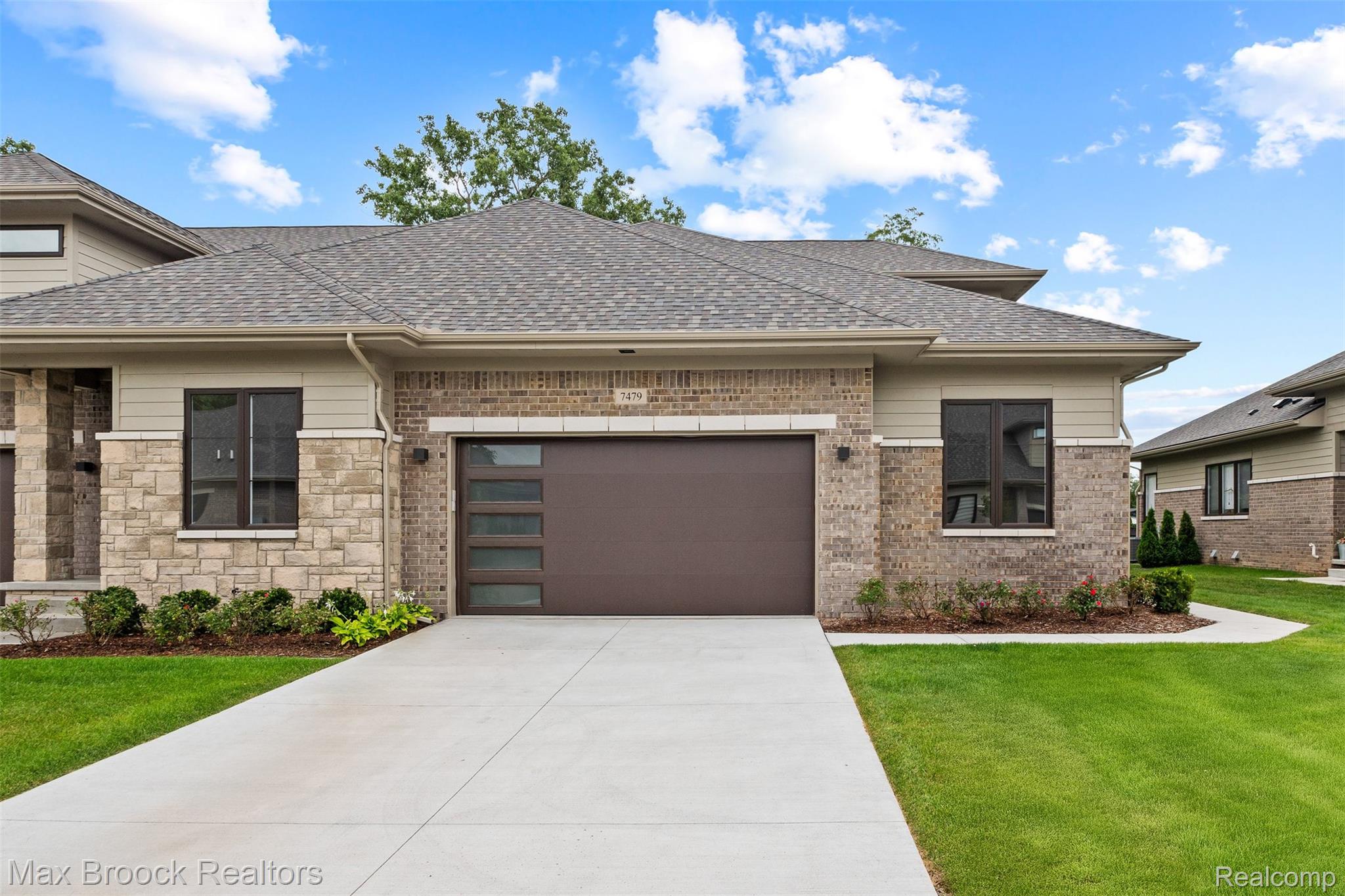 7479 Gramercy Circle 16