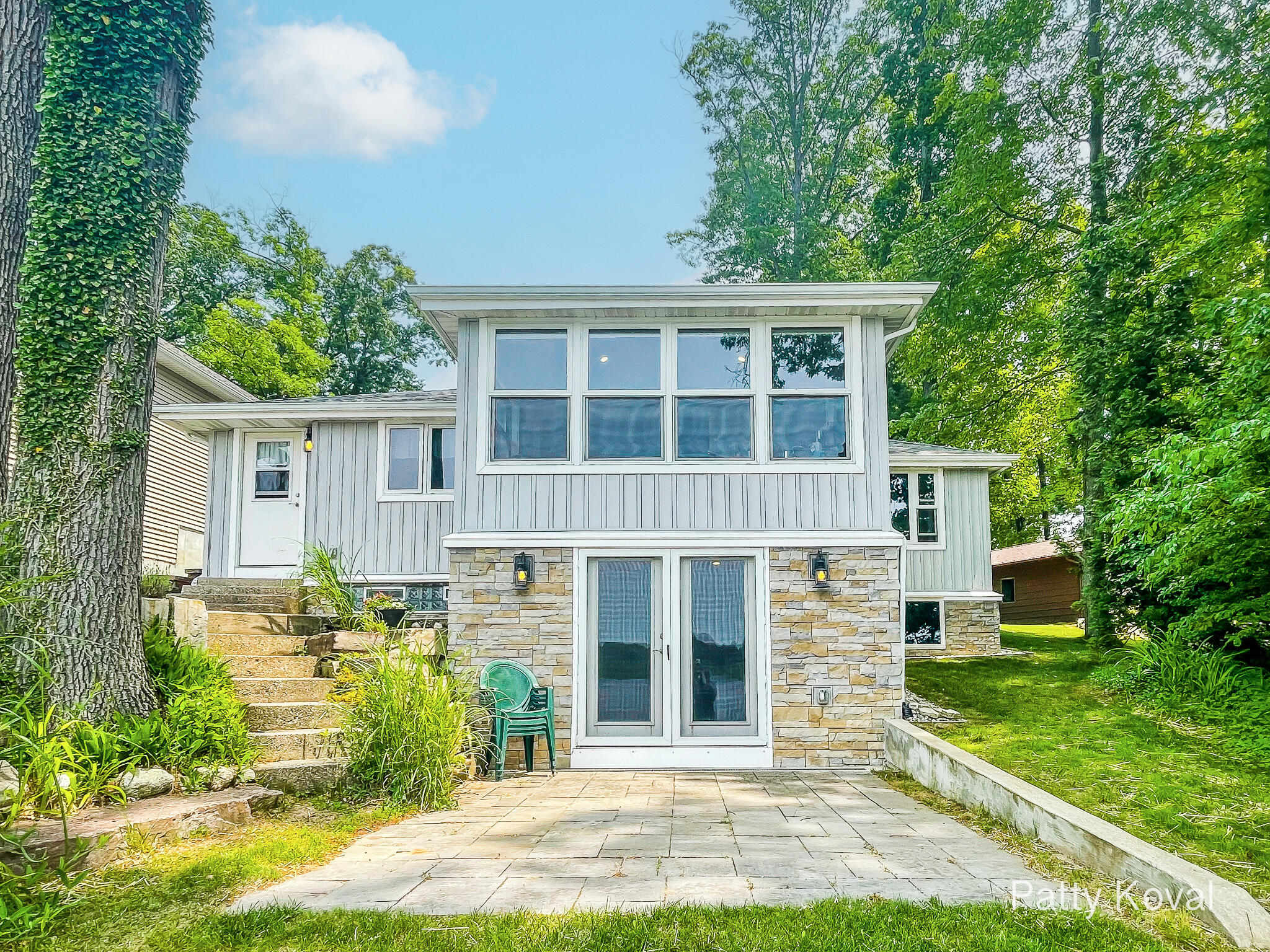 2580 Seymour Drive