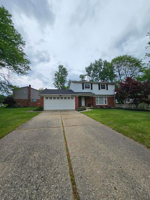 19620 Silver-Spring Street Southfield City MI 48076