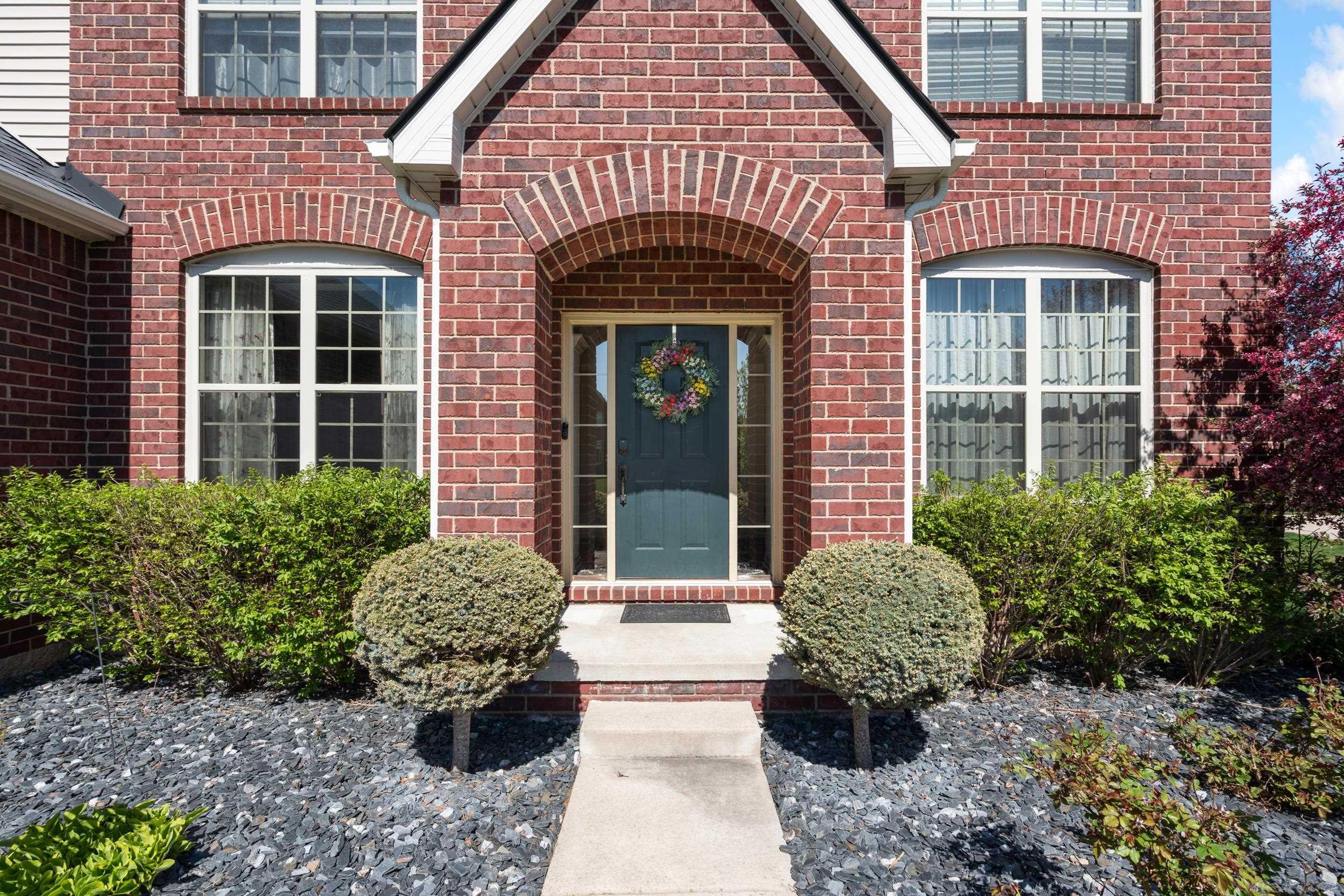 717 Dennison Court