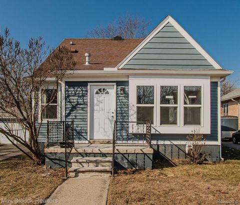 2813 Kipling Avenue Berkley City MI 48072