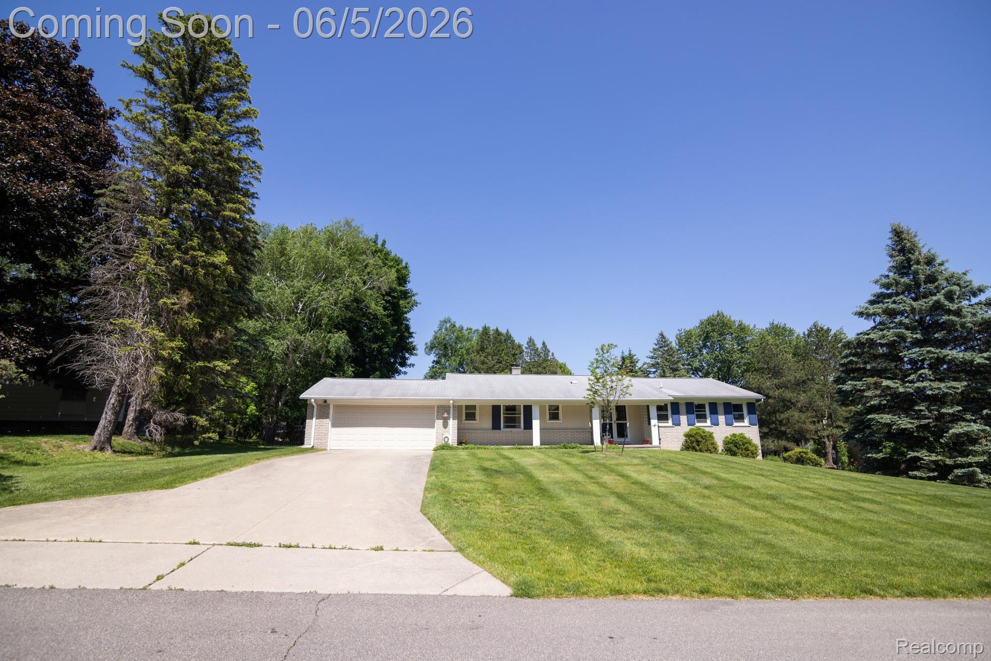 724 Sandstone Drive