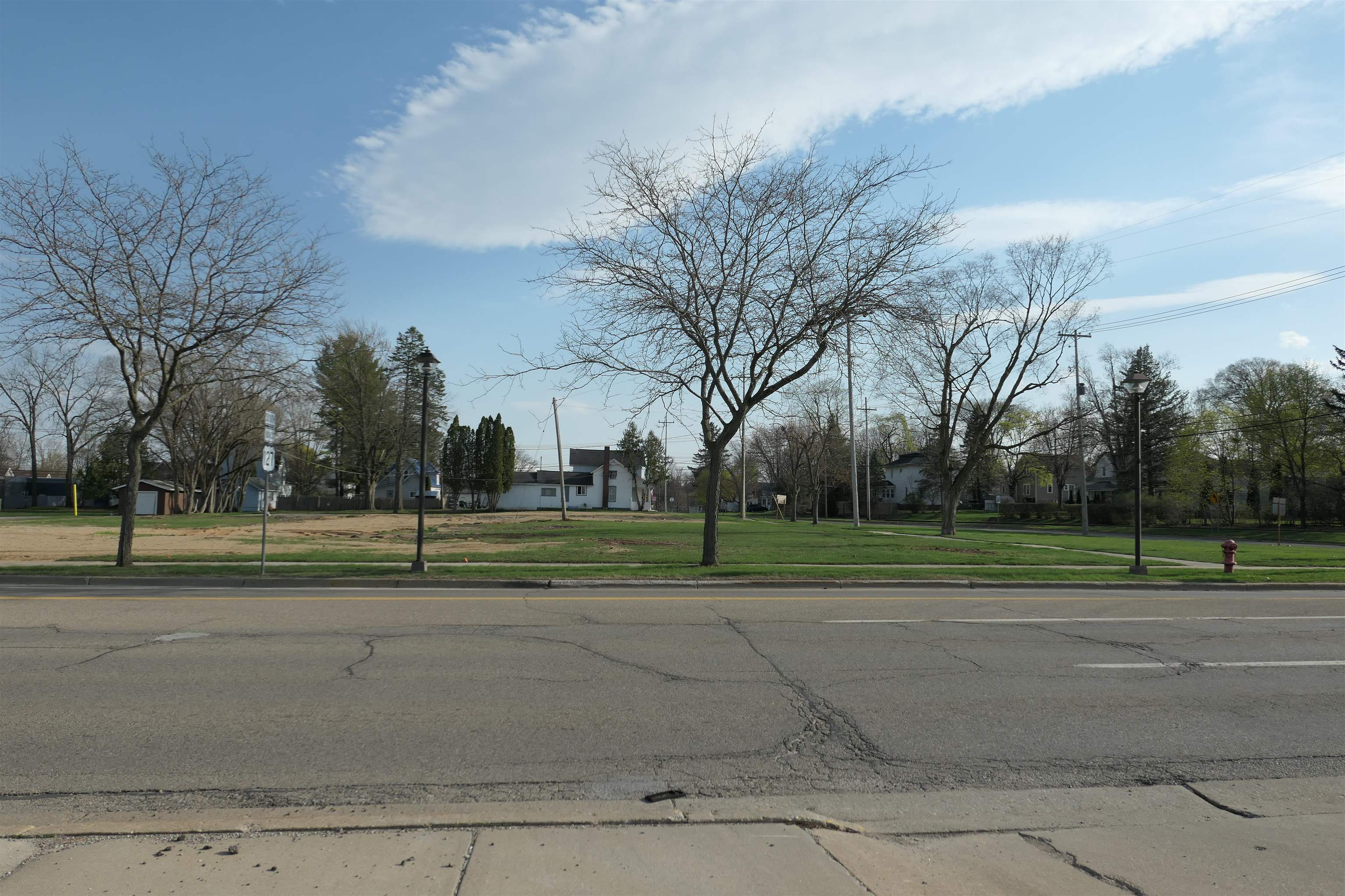 323 W Superior Street