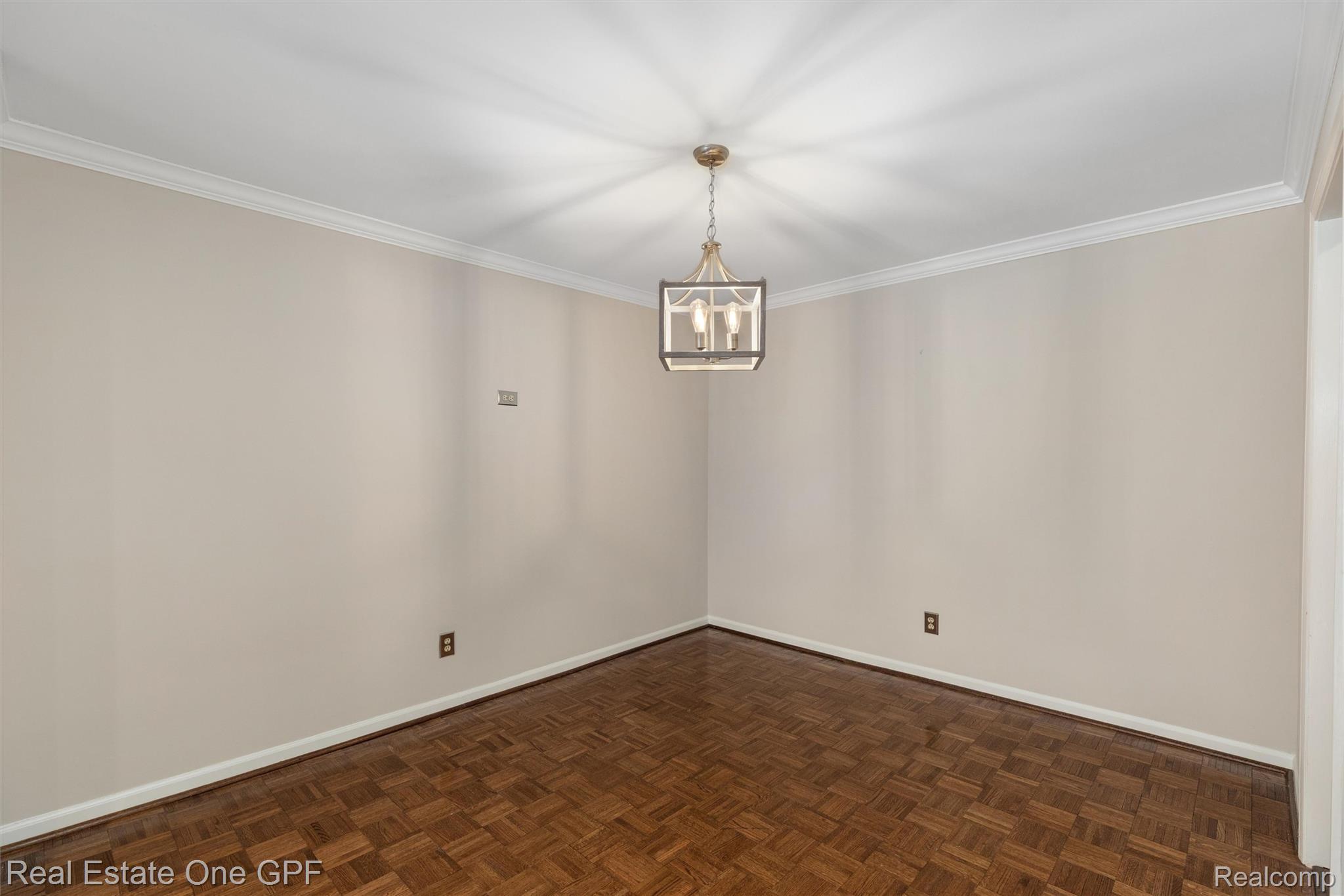 1750 Vernier Road 22