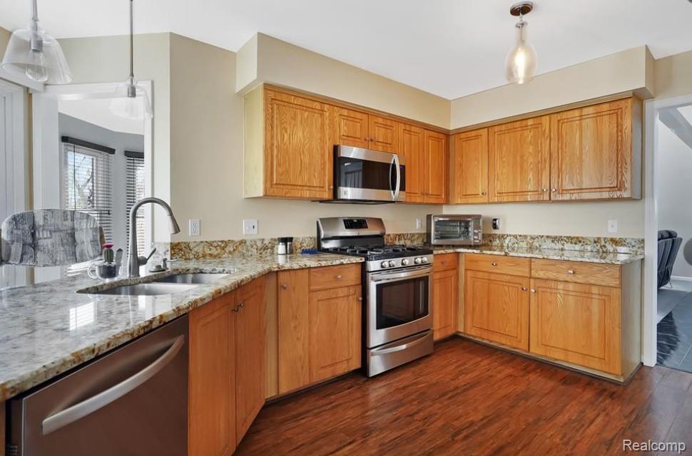 24606 Ridgeview Drive