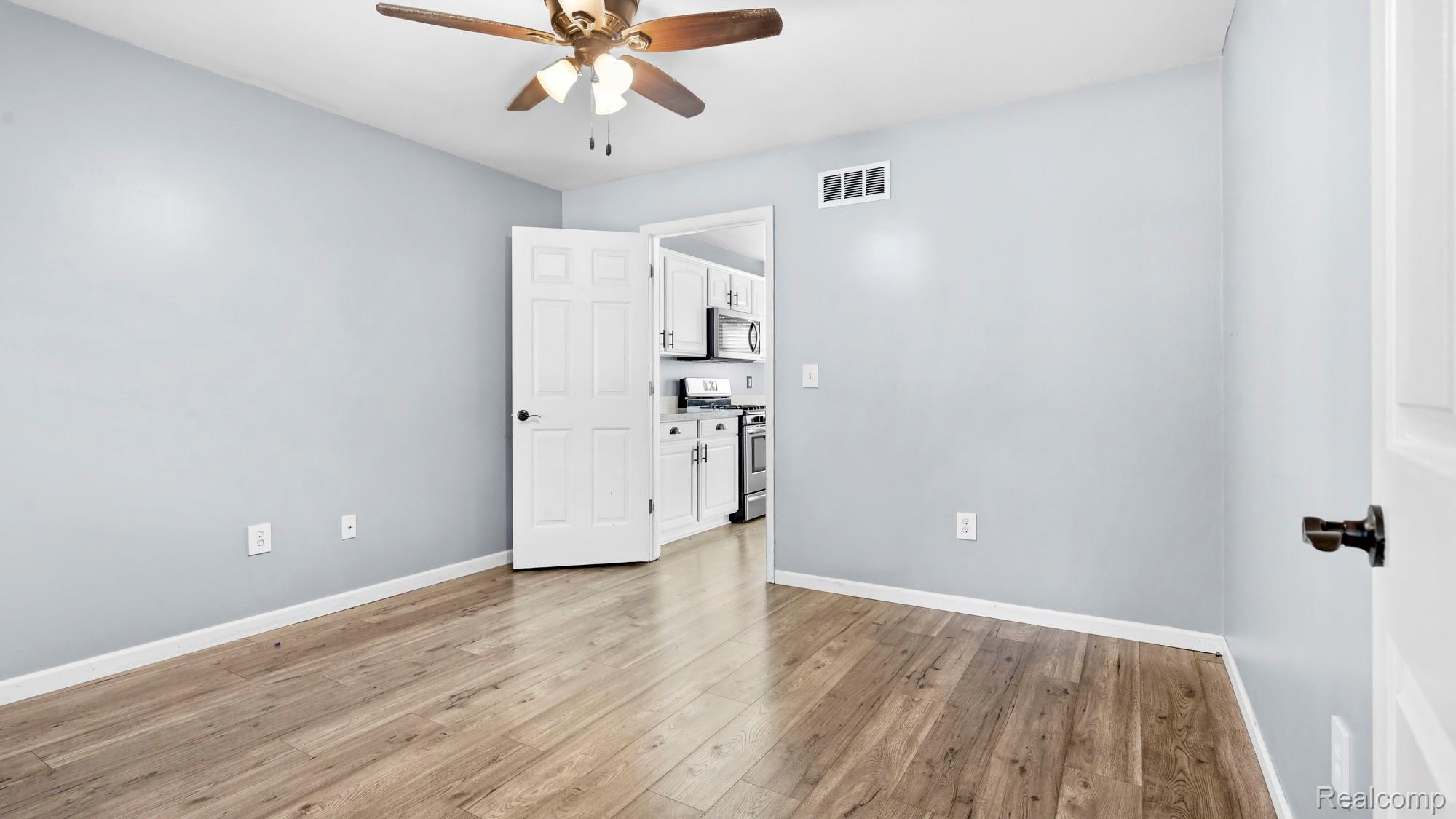 23212 Huron River Drive