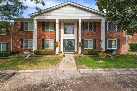 2383 Mulberry Square 72 Bloomfield Hills City MI 48302