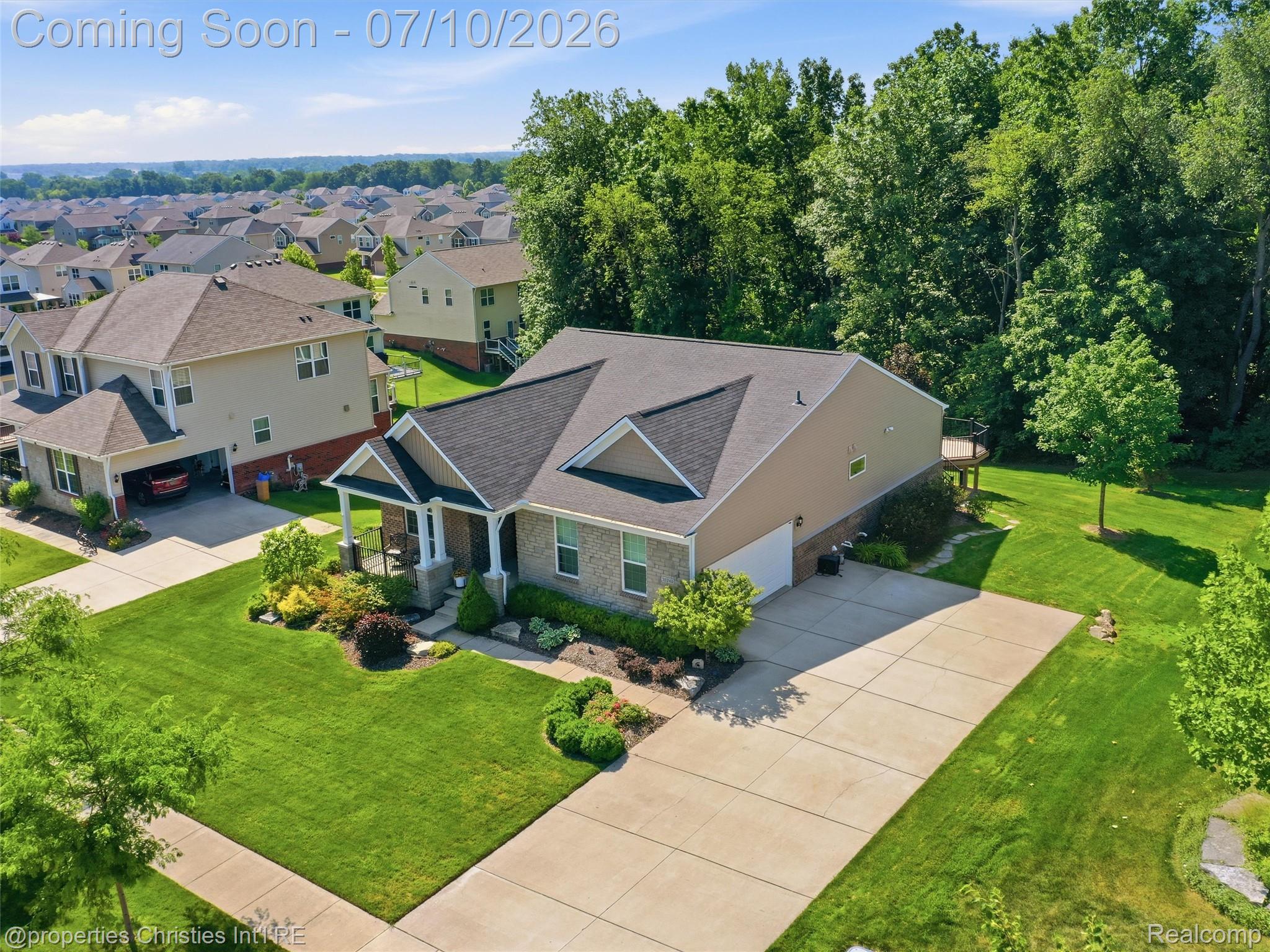 30243 Macintosh Lane