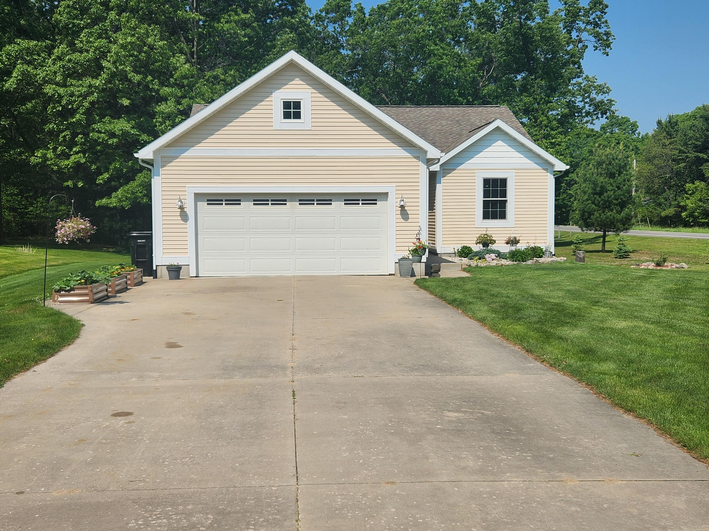 6991 Angler Drive