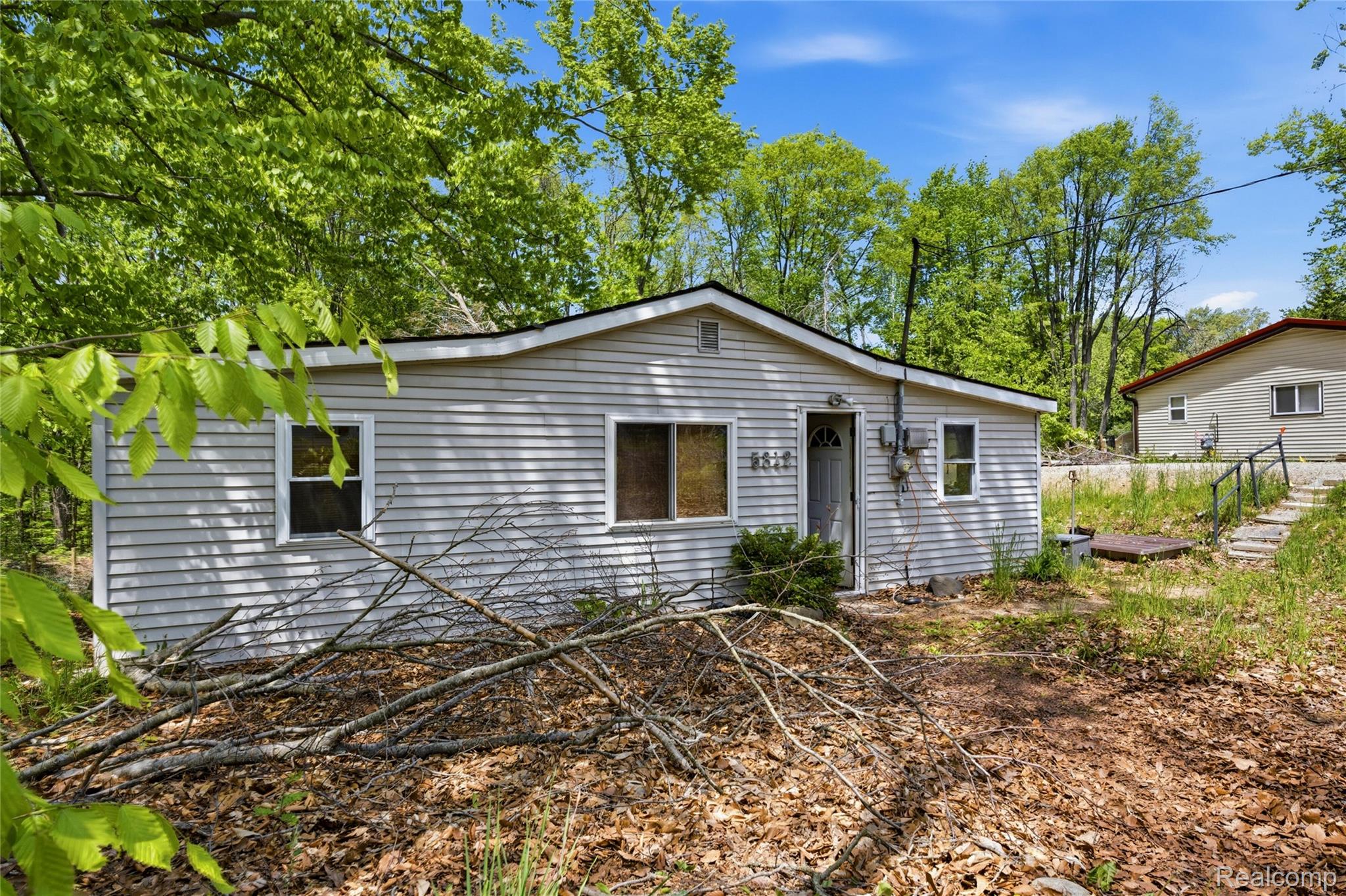 5842 Woodland Drive